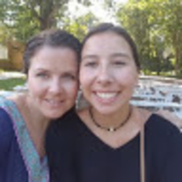 Meet your Posher, Katherine - Picture 1 of 1